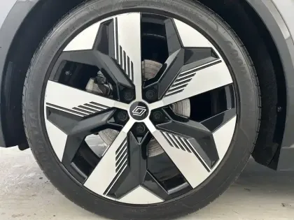 Photo 8 Renault Megane  E-Tech EV60 220 ch optimum charge