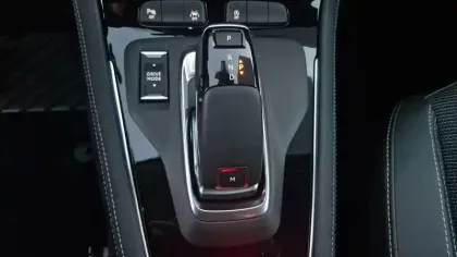 Photo 16 Opel Grandland  1.5 Diesel 130 ch BVA8