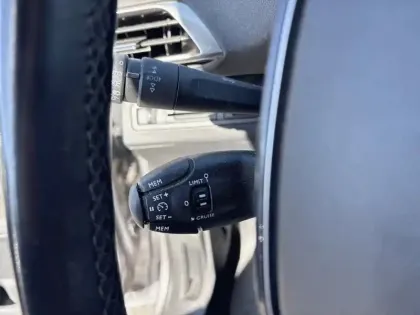 Photo 12 Peugeot 5008  1.6 BlueHDi 120ch S&S BVM6