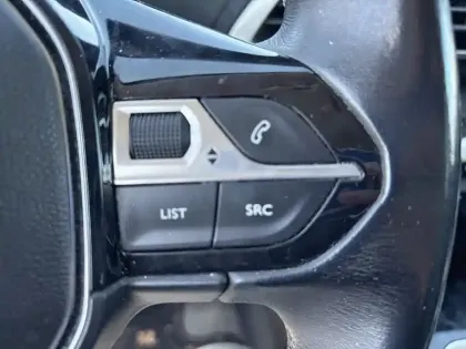 Photo 11 Peugeot 5008  1.6 BlueHDi 120ch S&S BVM6