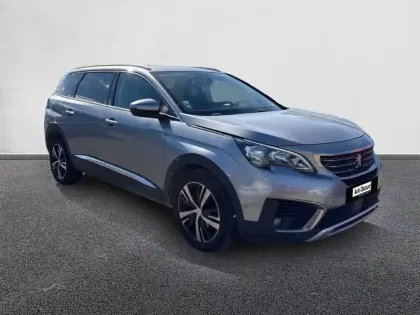 Photo 28 Peugeot 5008  1.6 BlueHDi 120ch S&S BVM6