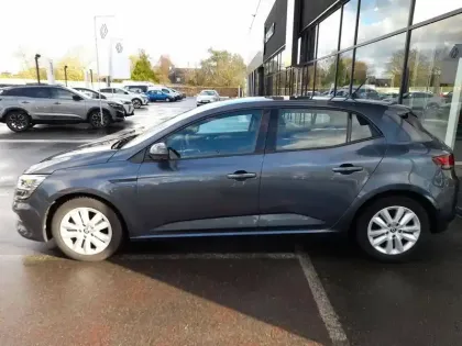 Photo 1 Renault Megane Mégane IV Berline Blue dCi 115 EDC - 21N