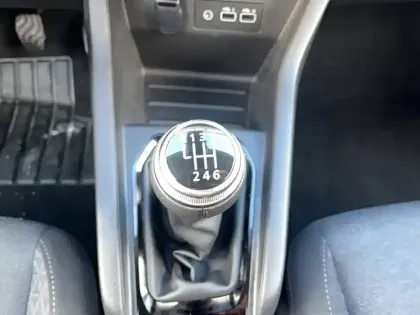 Photo 11 Renault Clio  TCe 90