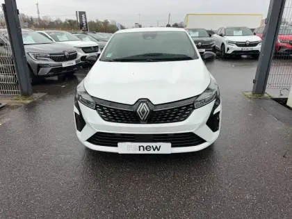 Photo 5 Renault Clio  E-Tech full hybrid 145