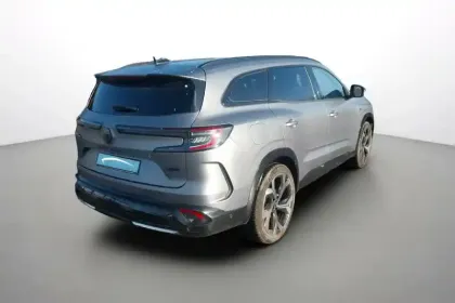 Photo 5 Renault Espace  E-Tech full hybrid 200 GSR2