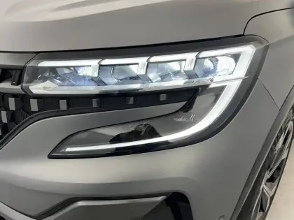 Photo 31 Renault Espace  E-Tech full hybrid 200 GSR2