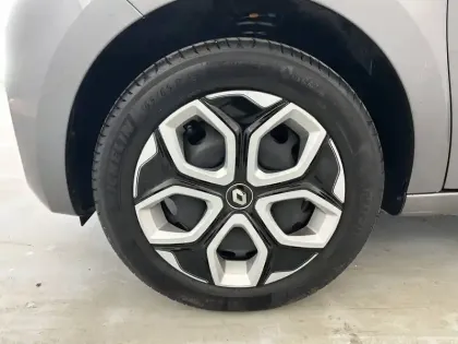 Photo 27 Renault Twingo  III SCe 65