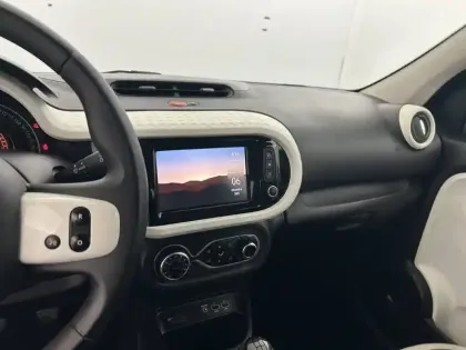 Photo 20 Renault Twingo  III SCe 65