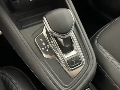 Photo 13 Renault Symbioz  E-Tech full hybrid 145