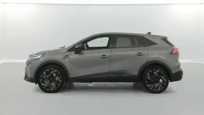 Photo 31 Renault Symbioz  E-Tech full hybrid 145