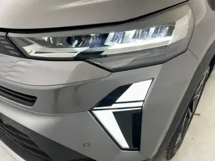 Photo 84 Renault Symbioz  E-Tech full hybrid 145