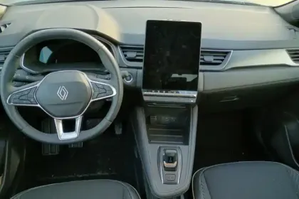 Photo 8 Renault Symbioz  E-Tech full hybrid 160 ch