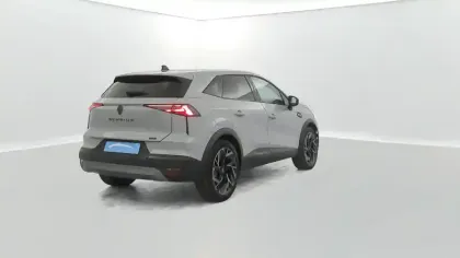 Photo 63 Renault Symbioz  E-Tech full hybrid 145