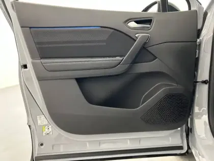 Photo 11 Renault Symbioz  E-Tech full hybrid 145