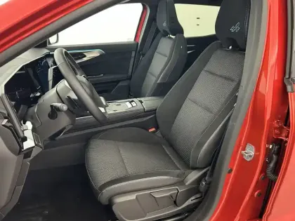 Photo 17 Renault Austral  E-Tech full hybrid 200 GSR2