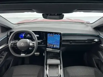 Photo 35 Renault Austral  E-Tech full hybrid 200 GSR2