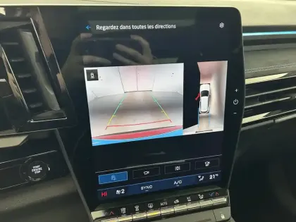 Photo 28 Renault Austral  E-Tech full hybrid 200 GSR2