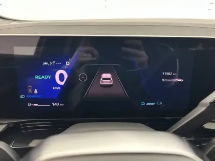 Photo 25 Renault Austral  E-Tech full hybrid 200 GSR2