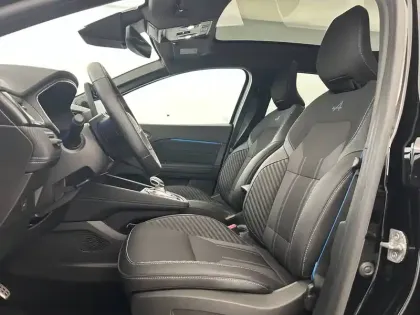 Photo 17 Renault Symbioz  E-Tech full hybrid 145