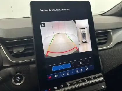 Photo 28 Renault Symbioz  E-Tech full hybrid 145