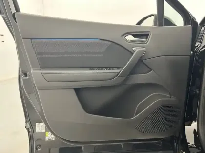 Photo 19 Renault Symbioz  E-Tech full hybrid 145