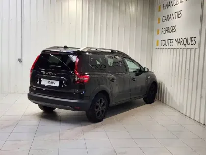 Photo 7 Dacia Jogger  Hybrid 140 7 places GSR2