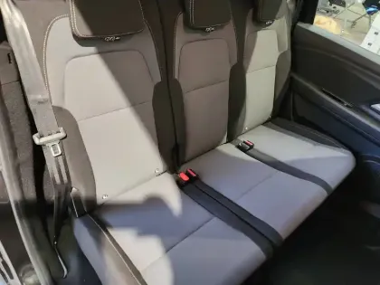 Photo 39 Dacia Jogger  Hybrid 140 7 places GSR2