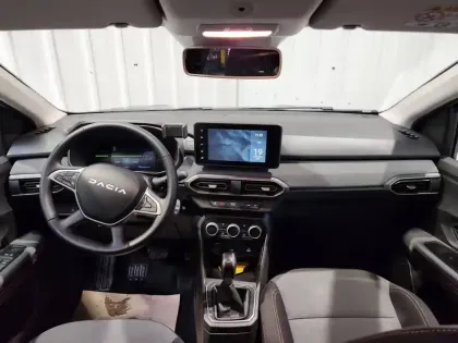 Photo 9 Dacia Jogger  Hybrid 140 7 places GSR2