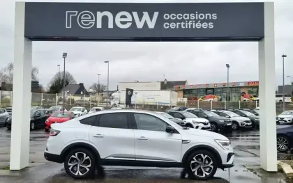 Photo 23 Renault Arkana  E-Tech full hybrid 145 GSR2