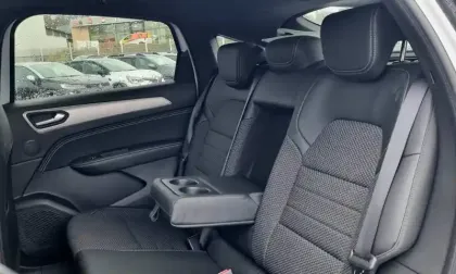 Photo 11 Renault Arkana  E-Tech full hybrid 145 GSR2