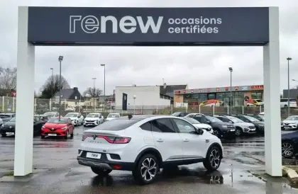 Photo 4 Renault Arkana  E-Tech full hybrid 145 GSR2