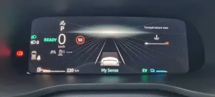 Photo 12 Renault Arkana  E-Tech full hybrid 145 GSR2