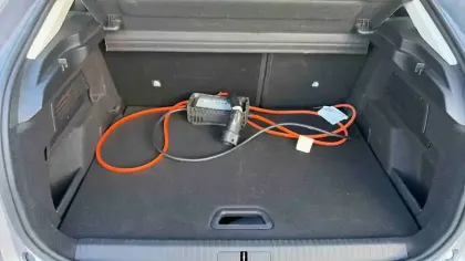 Photo 4 Citroën C4 e- 136 ch Automatique