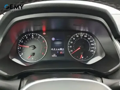 Photo 15 Renault Captur  TCe 100 GPL - 21