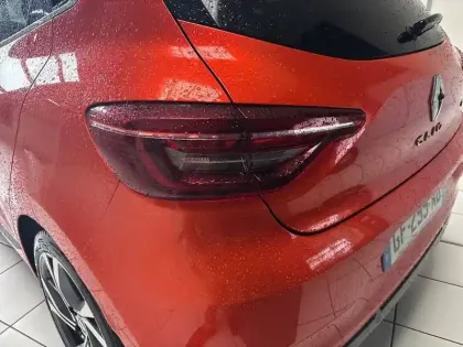 Photo 16 Renault Clio  E-Tech 140 - 21N