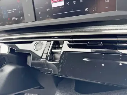 Photo 13 Peugeot 3008 Gén. III Ph1 Allure 5