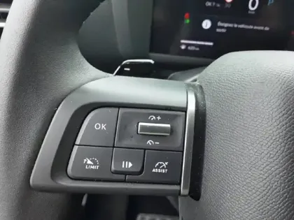 Photo 18 Citroën C4  Hybride 136 e-DCS6