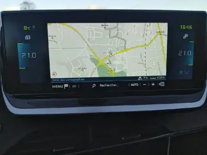 Photo 17 Peugeot 208  Electrique 50 kWh 136ch