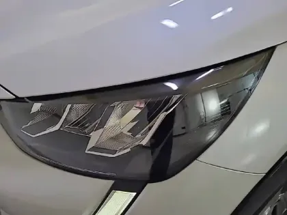 Photo 36 Peugeot 208  Electrique 50 kWh 136ch