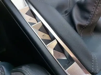 Photo 24 DS DS 3 DS3 Crossback BlueHDi 100 BVM6