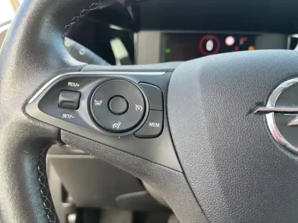 Photo 18 Opel Mokka  Electrique 136 ch & Batterie 50 kWh