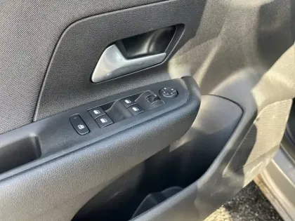 Photo 17 Opel Mokka  Electrique 136 ch & Batterie 50 kWh