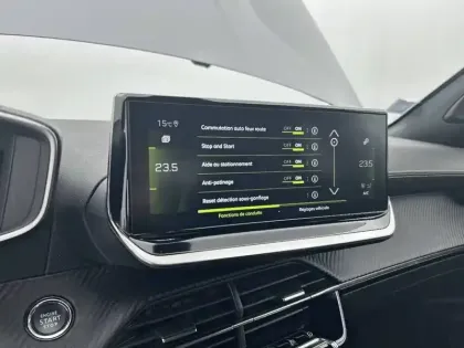 Photo 19 Peugeot 2008  BlueHDi 130 S&S EAT8