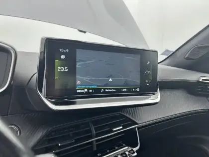 Photo 21 Peugeot 2008  BlueHDi 130 S&S EAT8