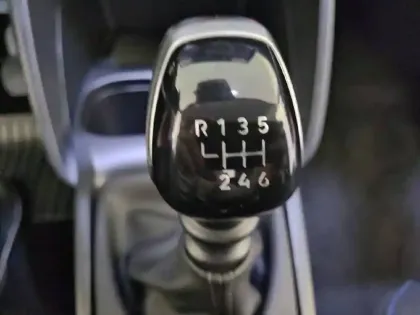 Photo 13 Citroën C3  Turbo 100 ch BVM6