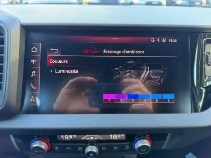 Photo 15 Audi A1  Sportback 30 TFSI 116 ch BVM6