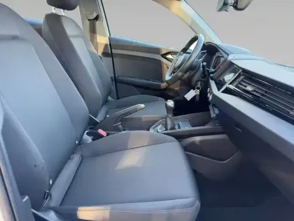 Photo 9 Audi A1  Sportback 30 TFSI 116 ch BVM6