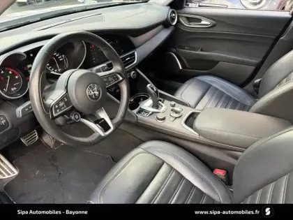 Photo 11 Alfa Romeo Giulia  2.2 190 ch AT8
