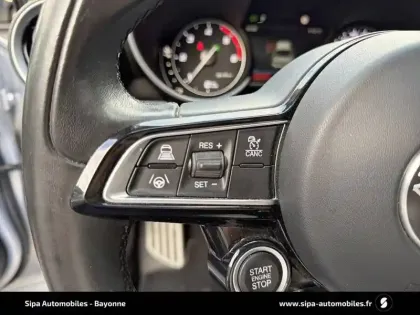 Photo 82 Alfa Romeo Giulia  2.2 190 ch AT8