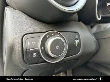 Photo 51 Alfa Romeo Giulia  2.2 190 ch AT8